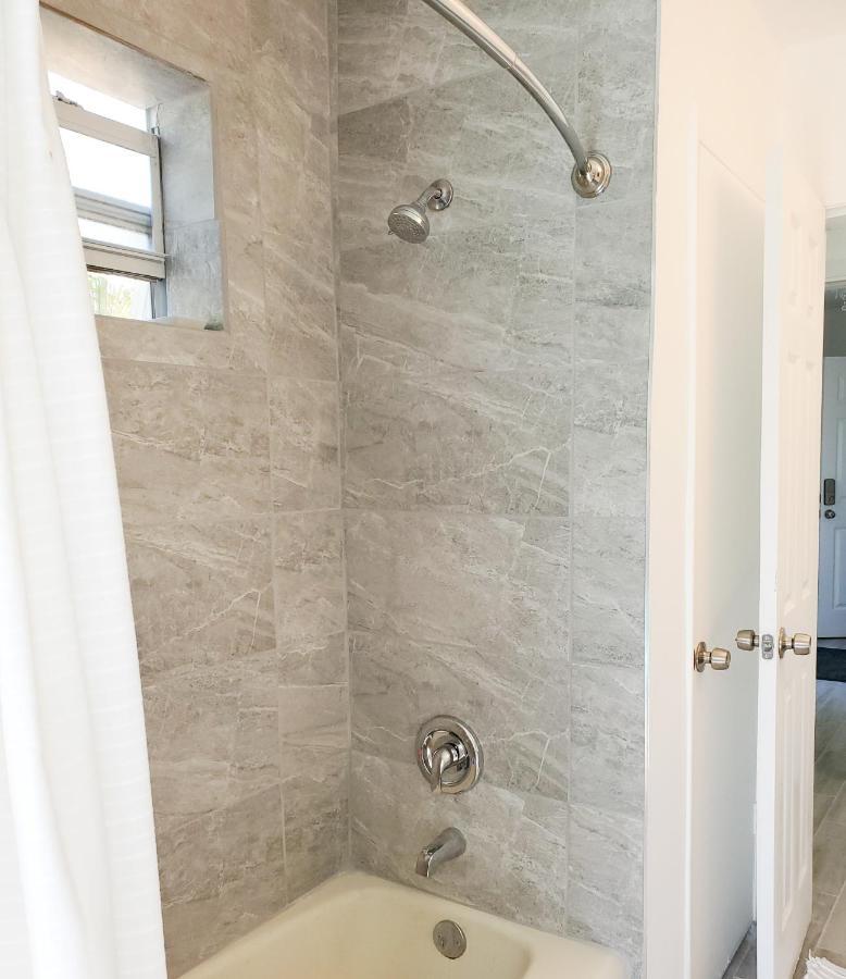 Stylish & Newly-Renovated Suites Near Las Olas Fort Lauderdale Bagian luar foto